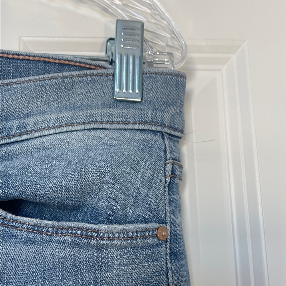 Mother Mid Rise Dazzler Ankle Fray Jeans Weekend Kittens Wash Distressed Jeans - Picture 8 of 16